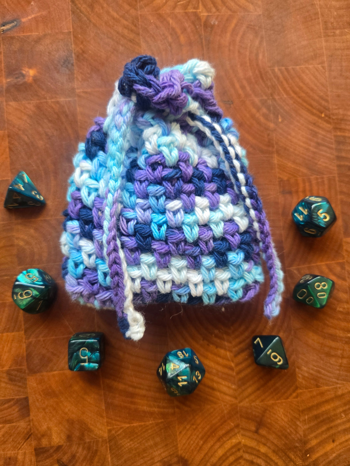 Purple, Blue and White dice pouch!