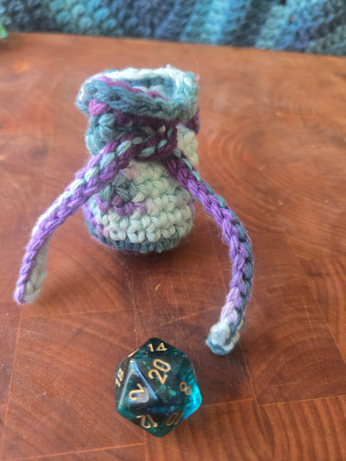 Purple and Teal D20 bag!