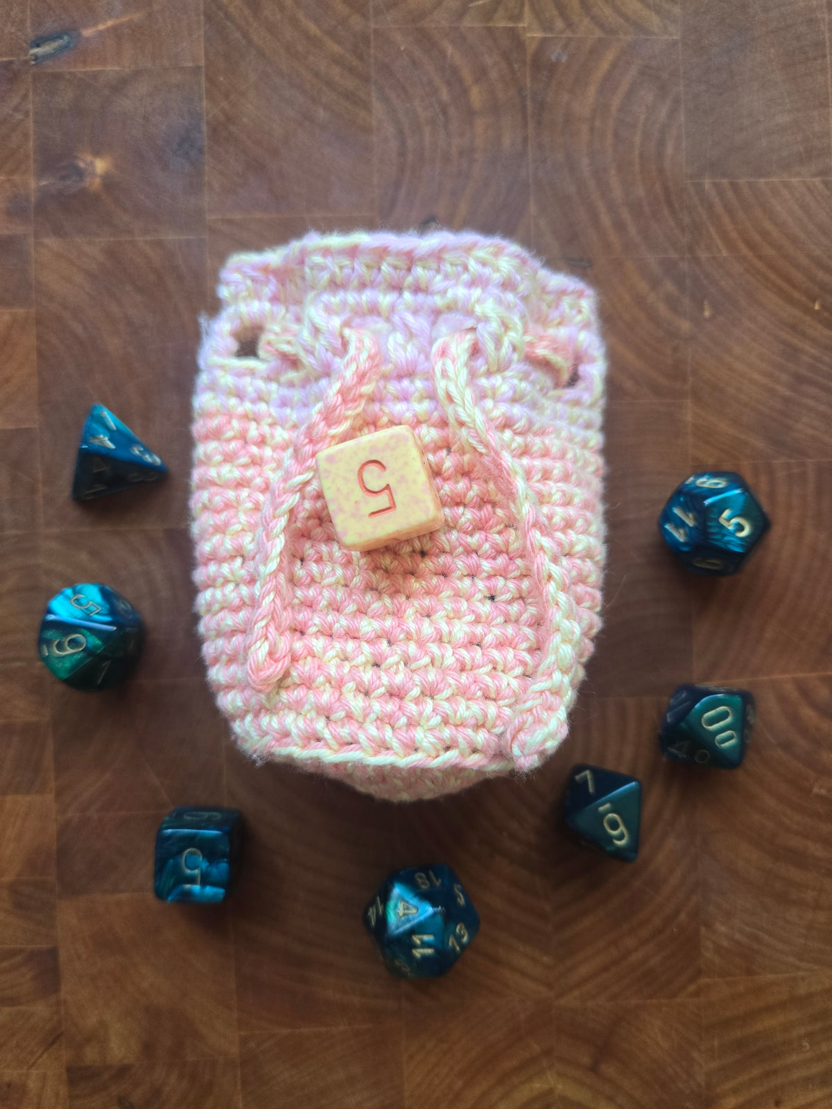 Inspired by peach, orange and yellow Dice bag!
